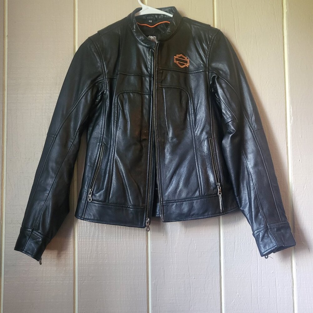 Women's Harley-Davidson genuine leather jacket, small size.